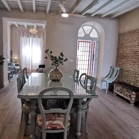 Casa De La Abuela Dolores Сasa de vacaciones Villaverde del Rio